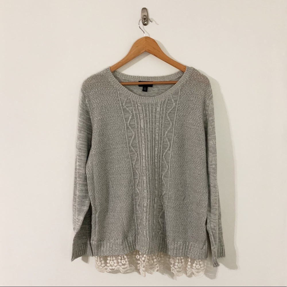 Grey knit sweater with lace on bottom